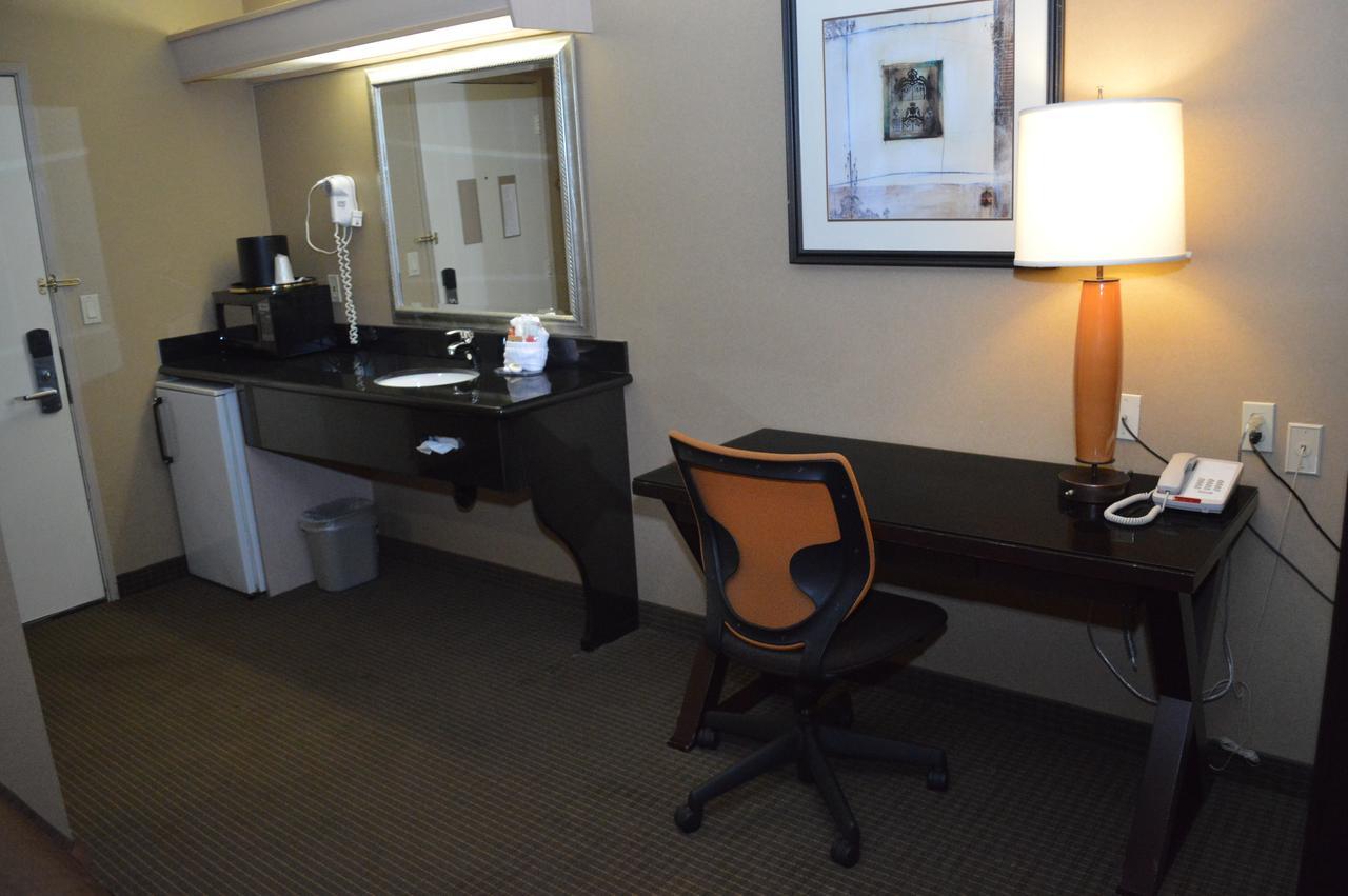 Briarwood Suites Portland Extérieur photo